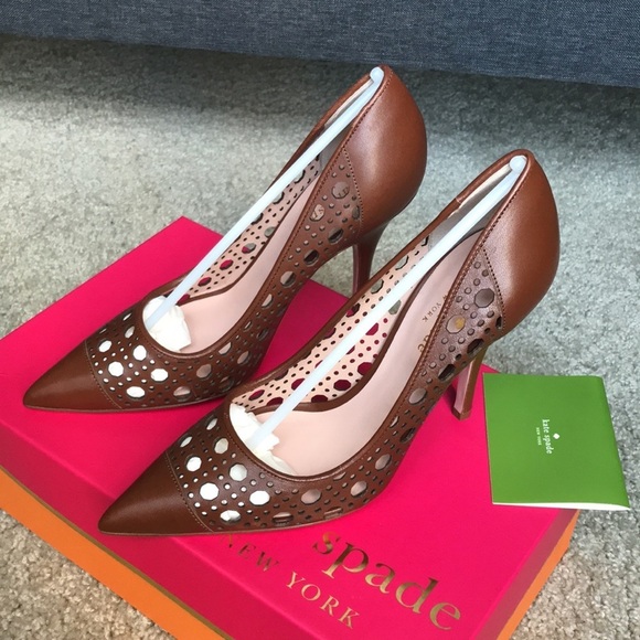Kate Spade Pump - Picture 3 of 11